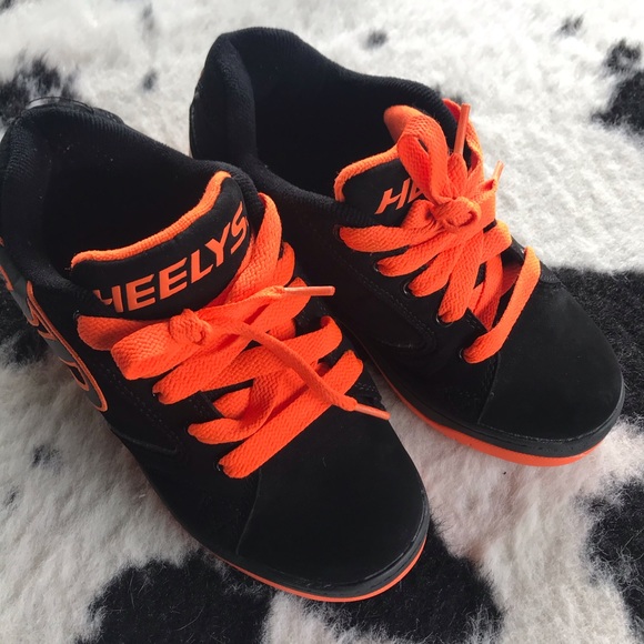 heelys size 3
